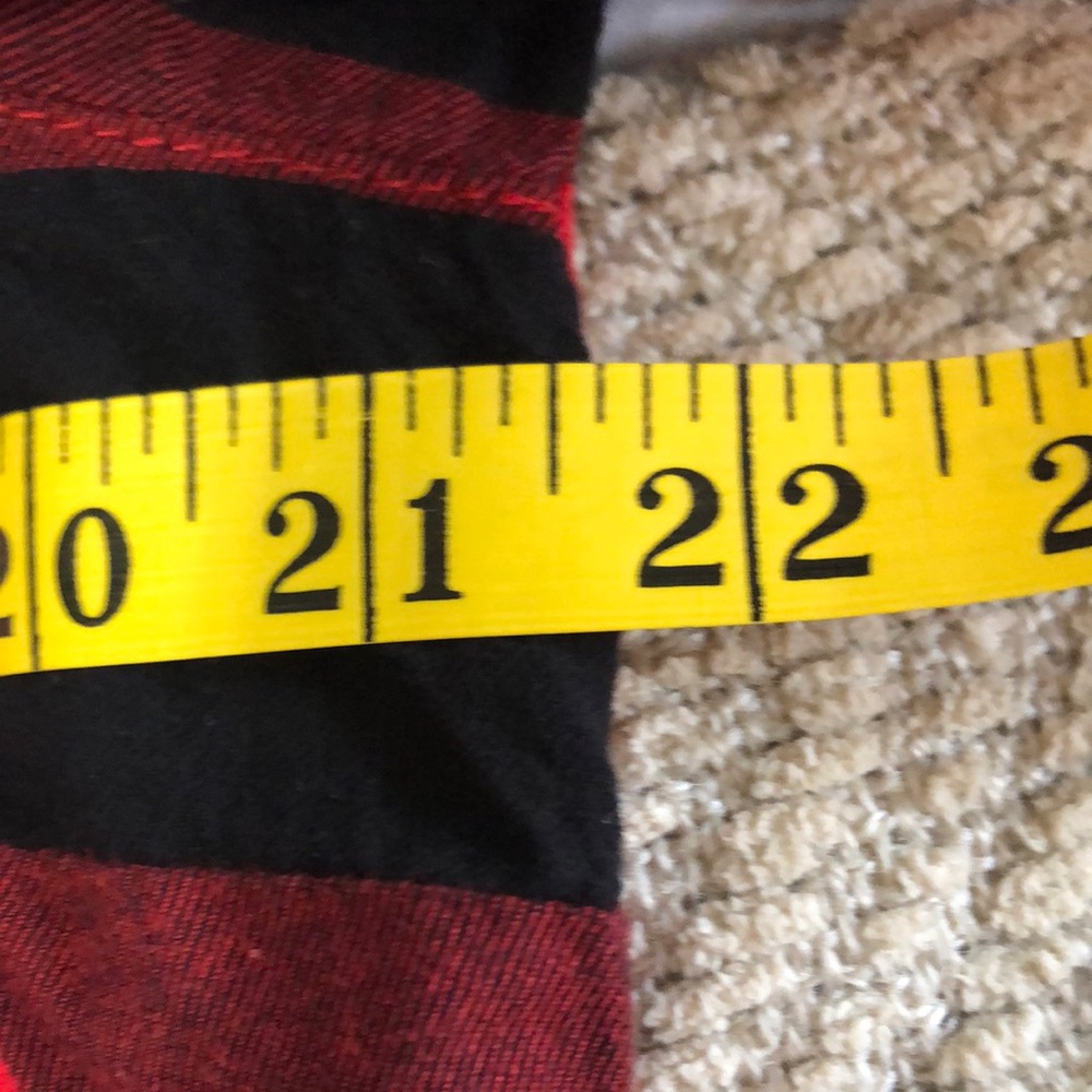 Tommy Hilfiger Red and Black Casual Button Down Shirt - Picture 7 of 8